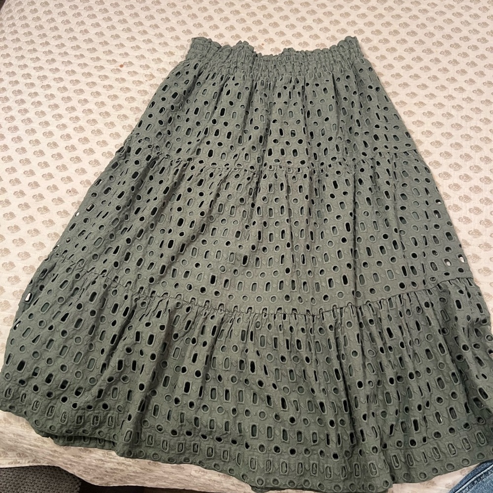 Anthropologie The Somerset Maxi Skirt: Eyelet edition in Moss